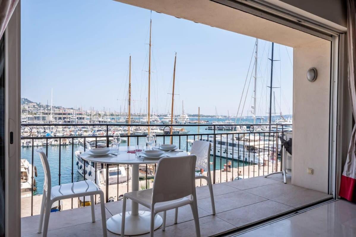 C096-apt Overlooking The Old Port The View Is Magical Cannes